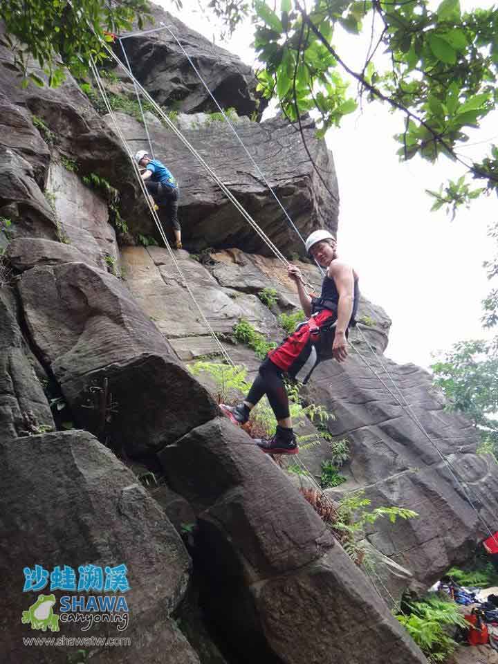 熱海攀岩Rehai rock climbing 2 by 沙蛙溯溪Shawa Canyoning Taiwan
