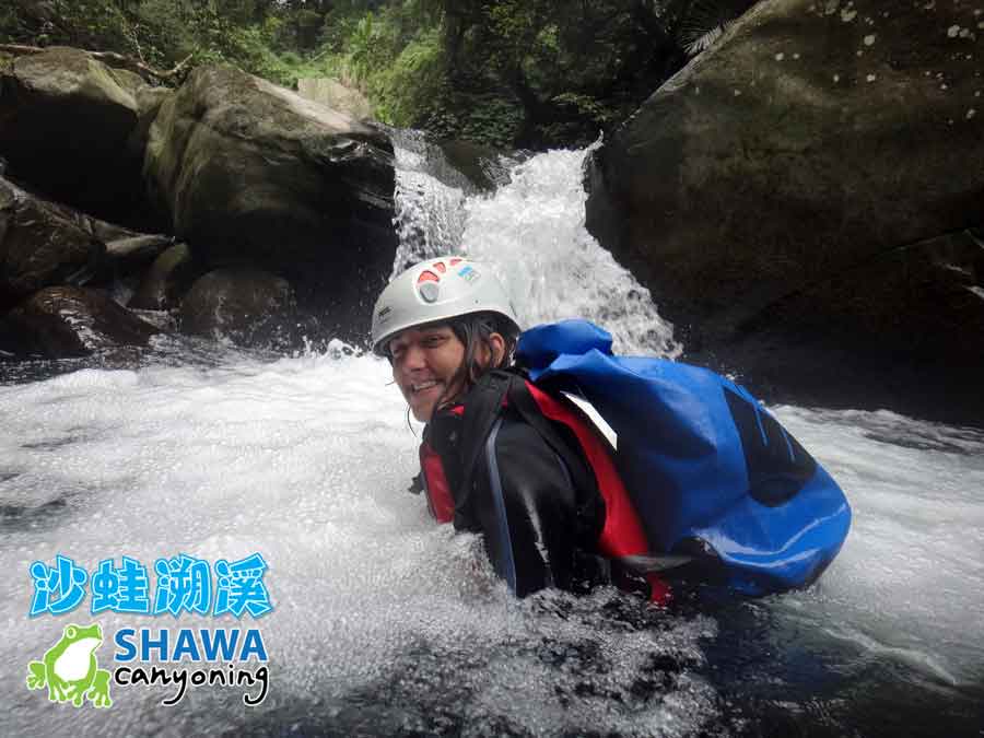 新竹梅花溪-沙蛙溯溪-第三關-SHAWA CANYONING TAIWAN Mei-Hua river tracing